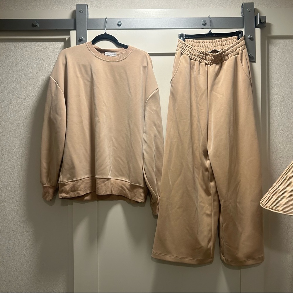 WeWoreWhat Beige Sweat Set